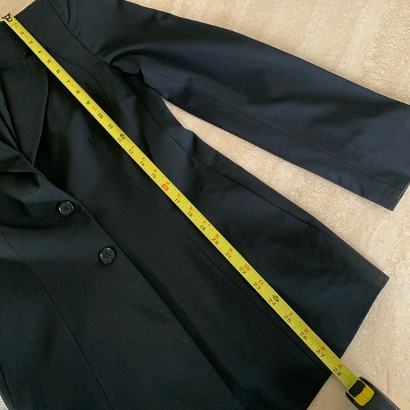 EMPORIO ARMANI Black blazer, beautifully tailored, sleek! Size 6 - Picture 14 of 17